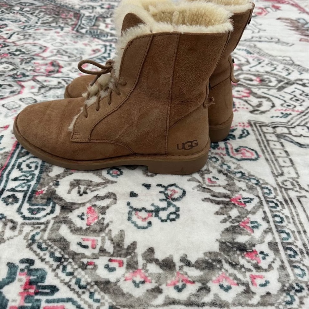UGG Women's Brown Winter Boots